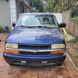 2000 Chevrolet S-10