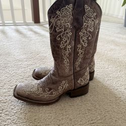 Youth 3.5 Corral Boots