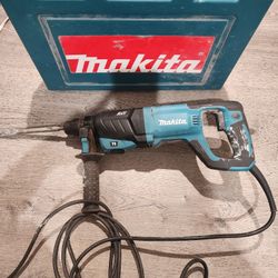 Makita Rotary Hammer Drill 