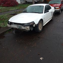 2003 Ford Mustang