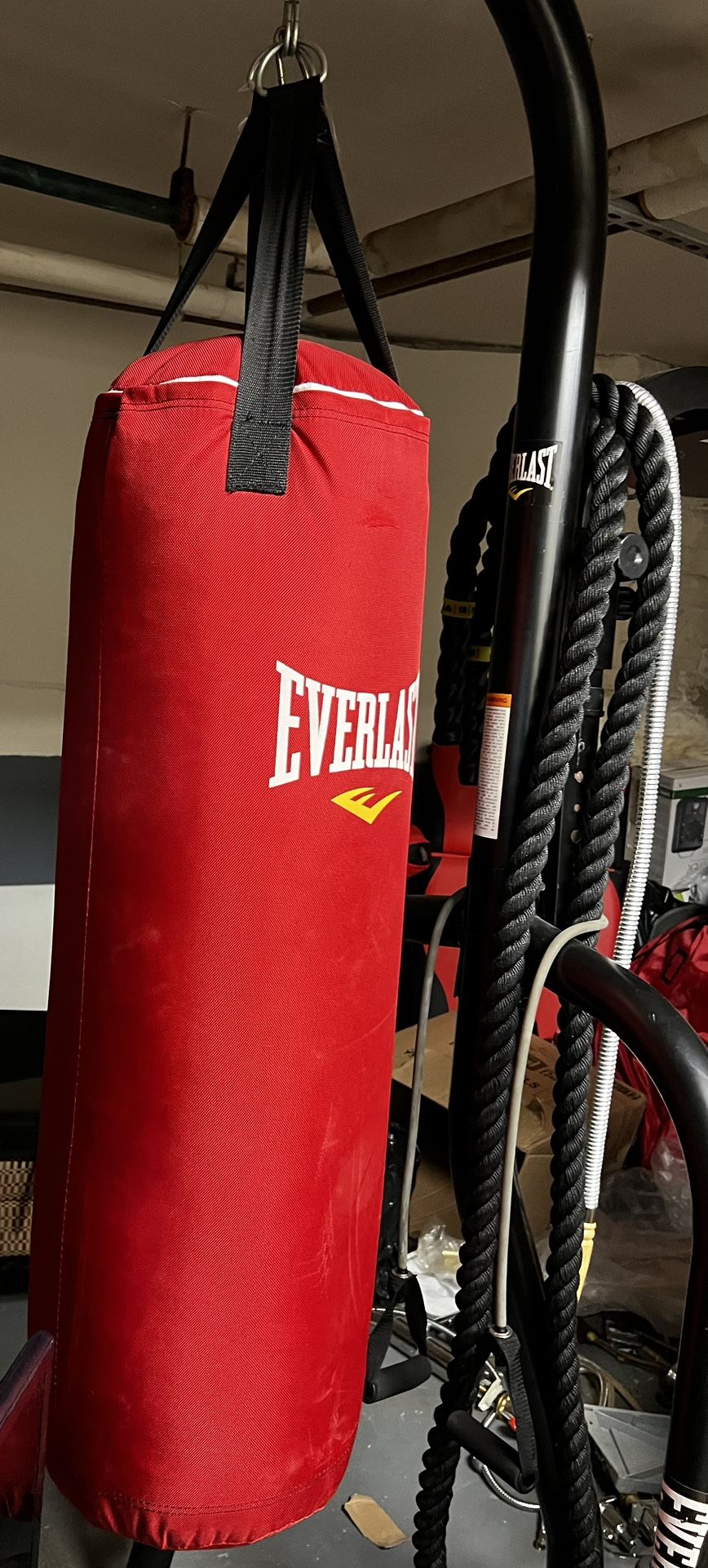 Everlast 2 Station Dual Powder Coated Steel Heavy and Speed Bag Stand and +boxing bag red
