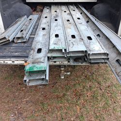 8'x6" 16 gage metal studs