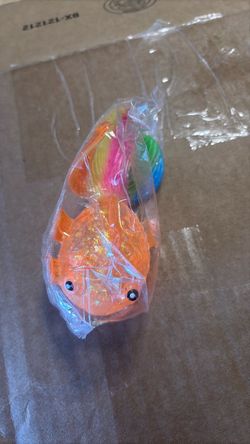 1 Rainbow squishy Fish