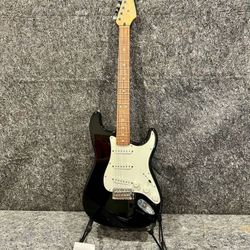 Fender 1999 Standard Rosewood Stratocaster with Case - Lot 7