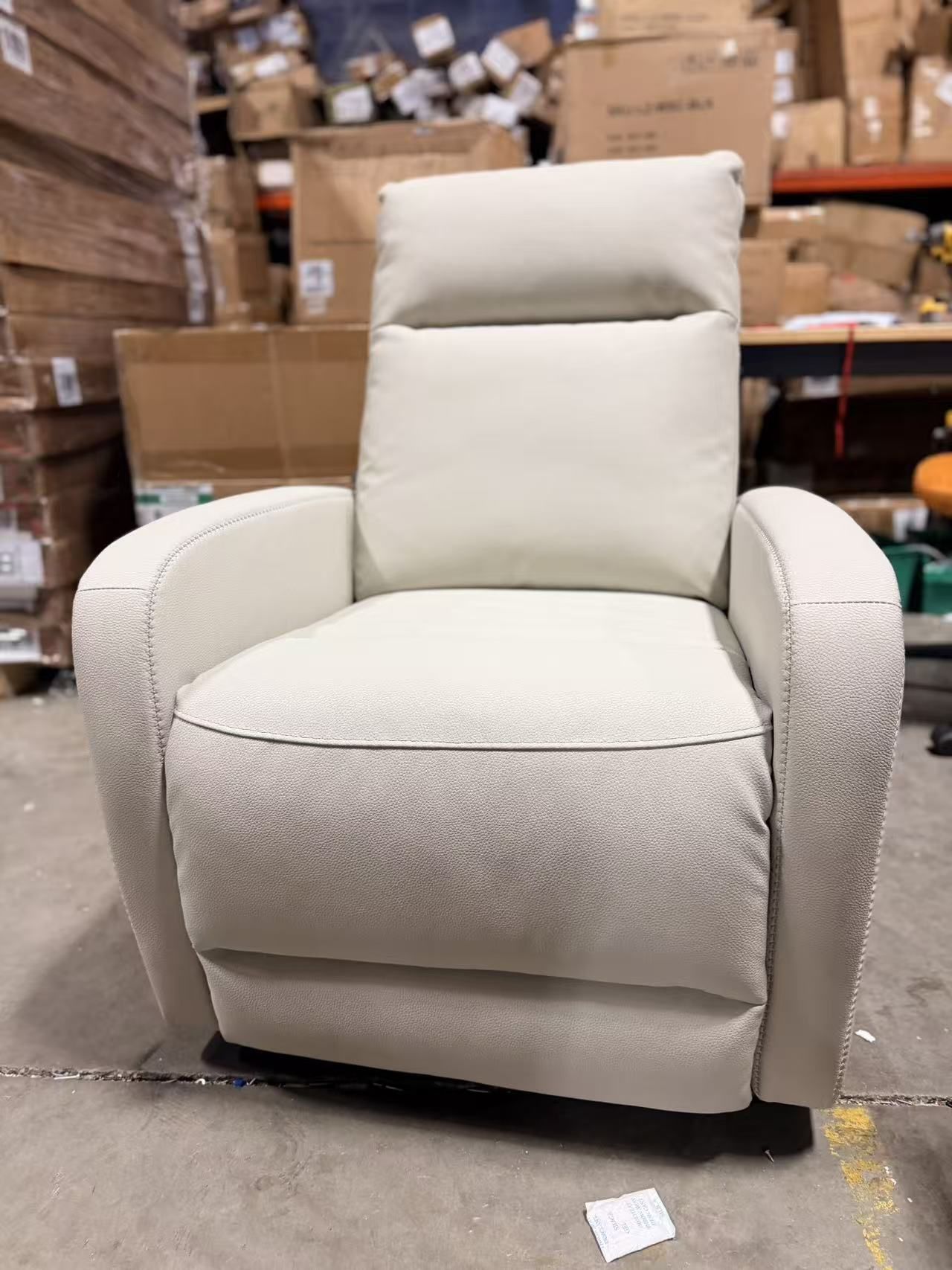 Watson & Whitely Power Recliner Chairs, Cream Office Chair Or Live Room $440 