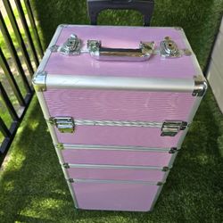 Beautyful Pink, Makeup Carrier. Only Pick Up!!