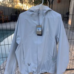 Nike ACG Cascade Rain Jacket