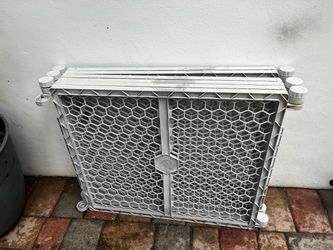 North States 6 Panel Superyard Baby Dog Playpen Safety Enclosure