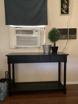 Entryway table