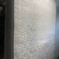 Queen Mattress 