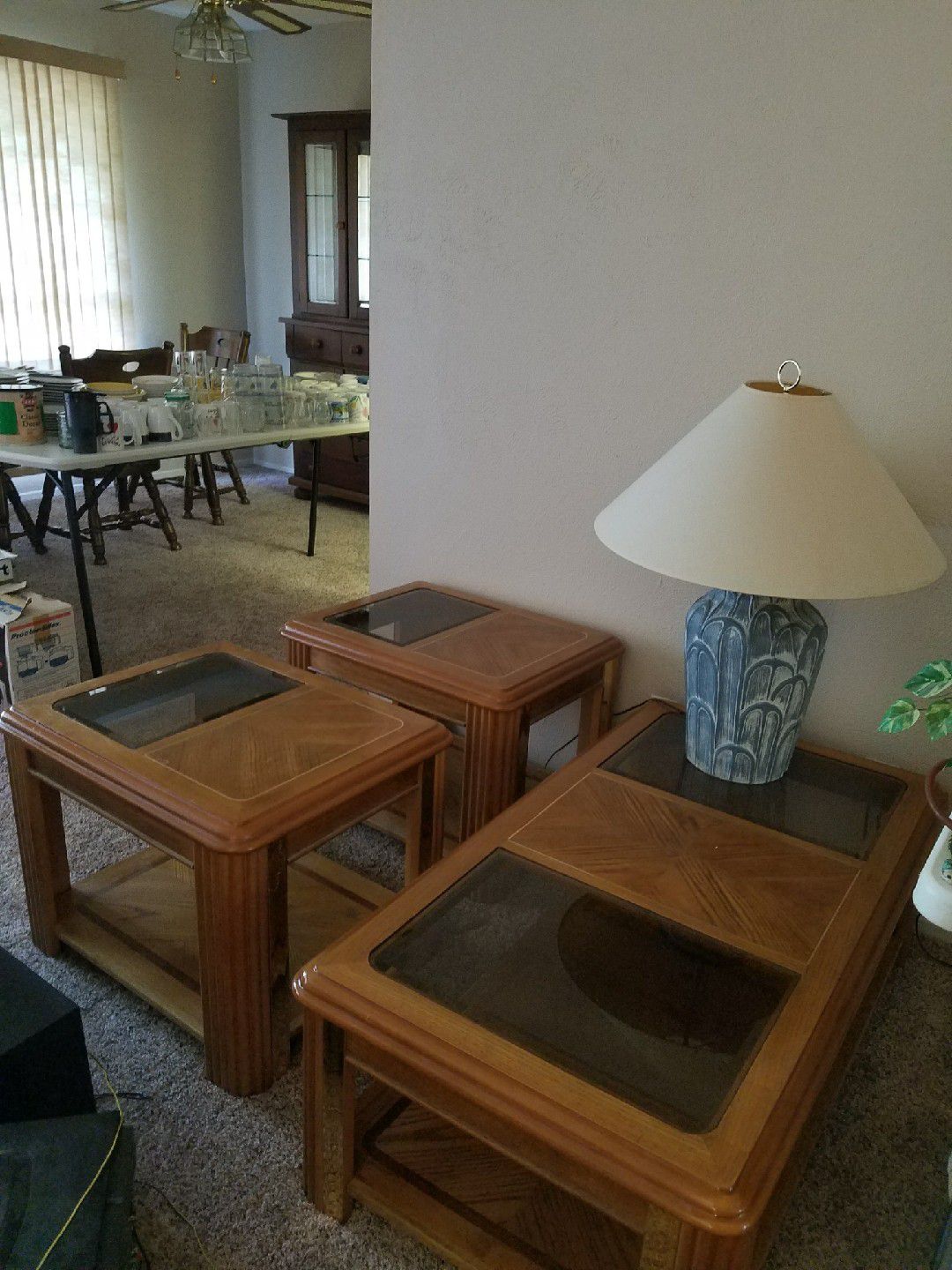 Sofa/coffee table matching set