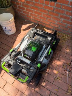2024 EGO LM2110SP 21" Self Propelled Lawn Mower 56V 6.0Ah + Charger