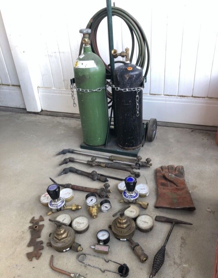Oxy-acetylene torch set