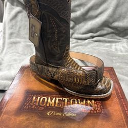NWT Python Men’s Boots And Belt 