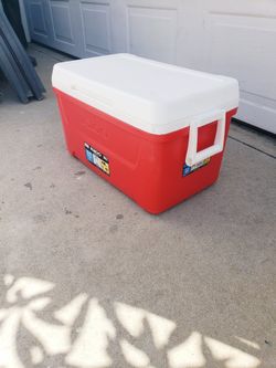 Ice Chest Cooler