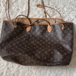Louis Vuitton Shoulder Bag
