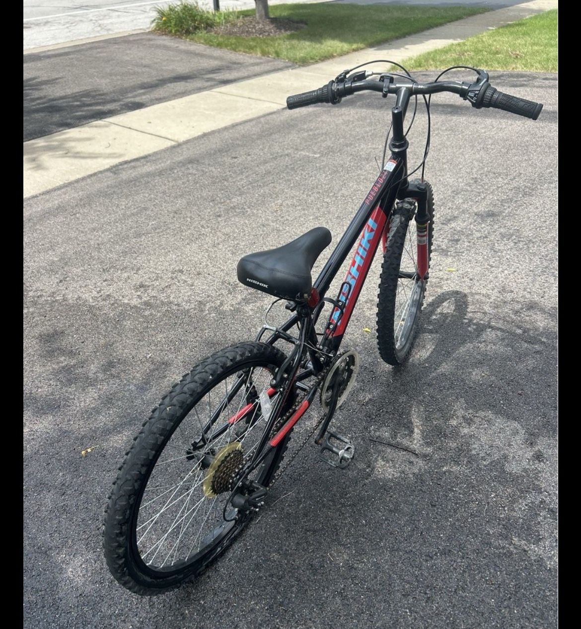 Nishiki Boys' Pueblo 1.1 is a 24-inch kids