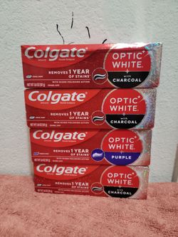 Cuatro por $12