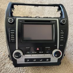 2012-2013 Toyota Camry Radio Display Receiver AM FM CD