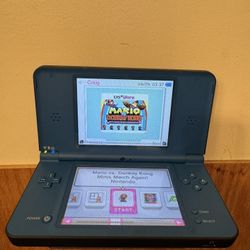 Nintendo DSI XL 64gb 