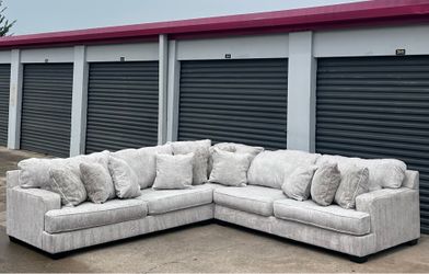Ashley Rawcliffe  XL sectional couch