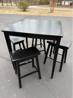High table w/ stools