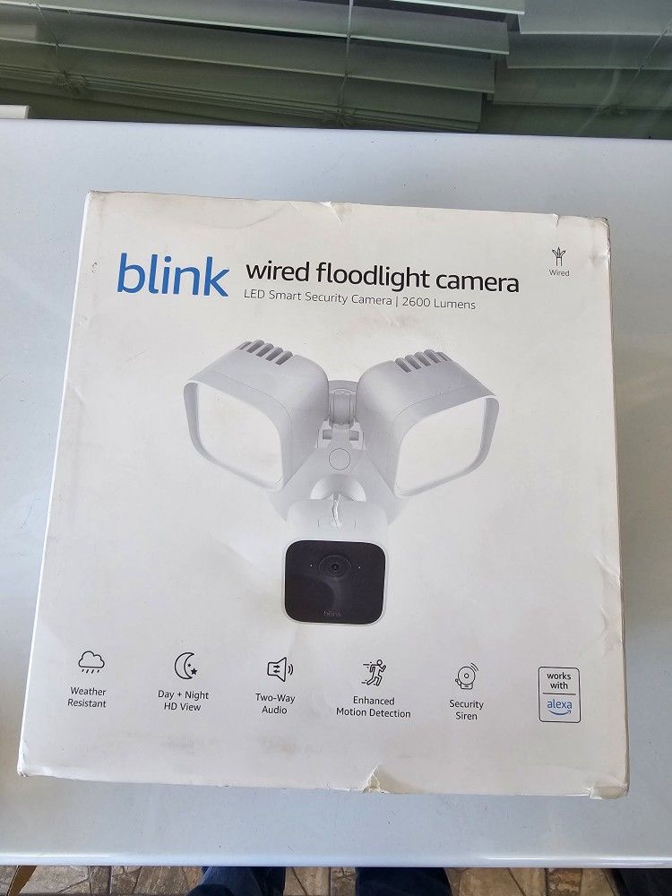 blink Wired Flooding Camera New