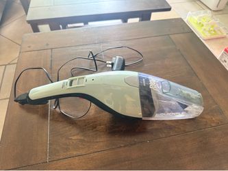 Dirt devil handheld cordless dust buster