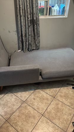 Couch bed (FREE)