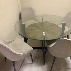 ***Glass Dinner Set ***