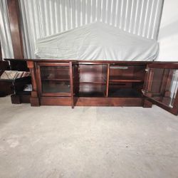 Free TV table And Living Room Sofa