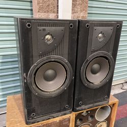JBL LX440 Bookshelf Speakers 