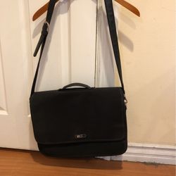 Nine West Messanger Bag