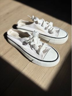 Women’s Shoes