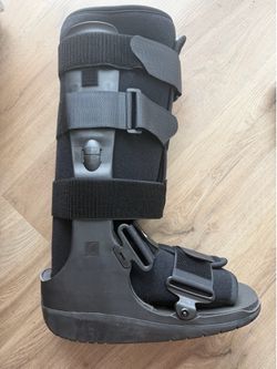 Walking boot