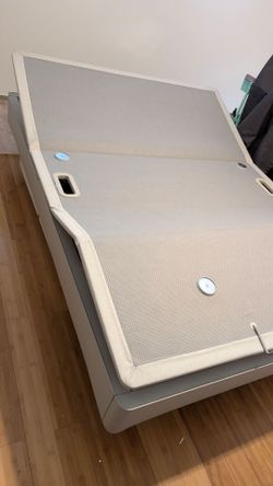 Queen Sleep Number FlexFit 3 Smart Adjustable Bed Base (Remote Included)