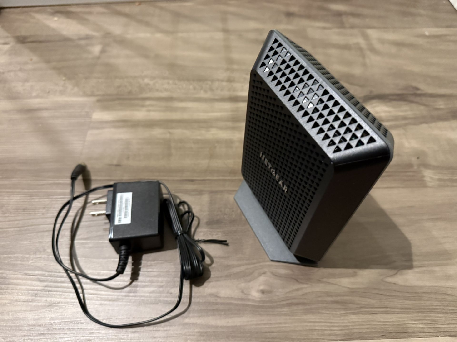 NETGEAR - CM700 Cable Modem