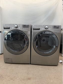 LG washer and gas dryer laundry set