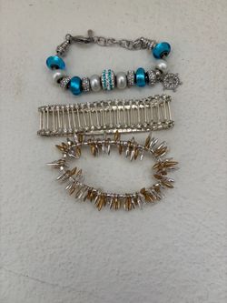3 new fashion bracelets