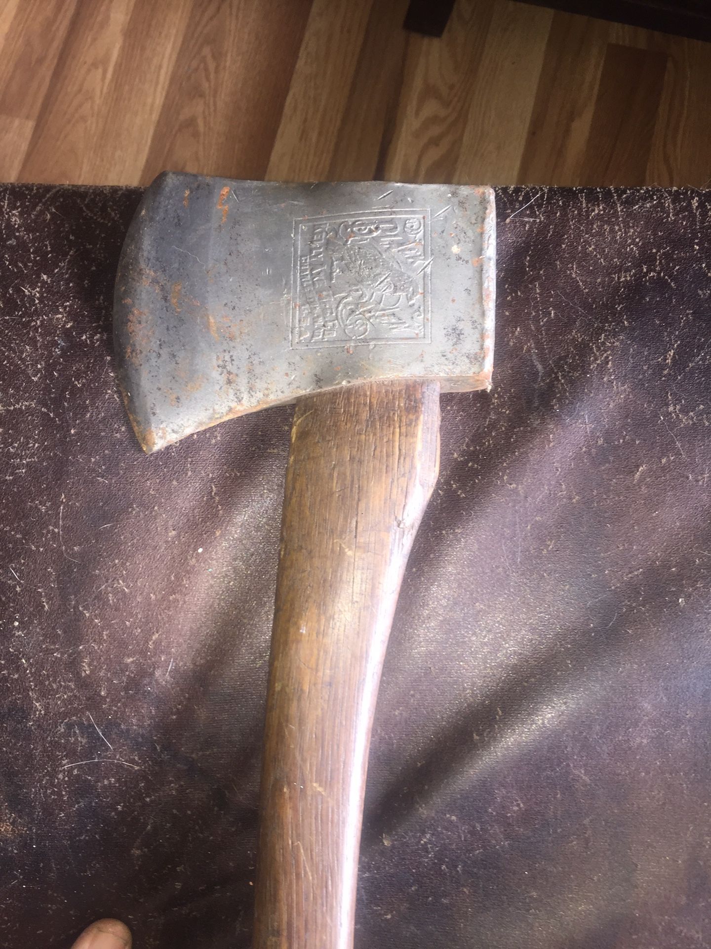 Black raven Kelly axe great condition. Full bird on design