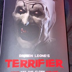 Neca terrifier ultimate art the clown