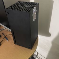 XBOX SERIES X WITH CONTROLLER
