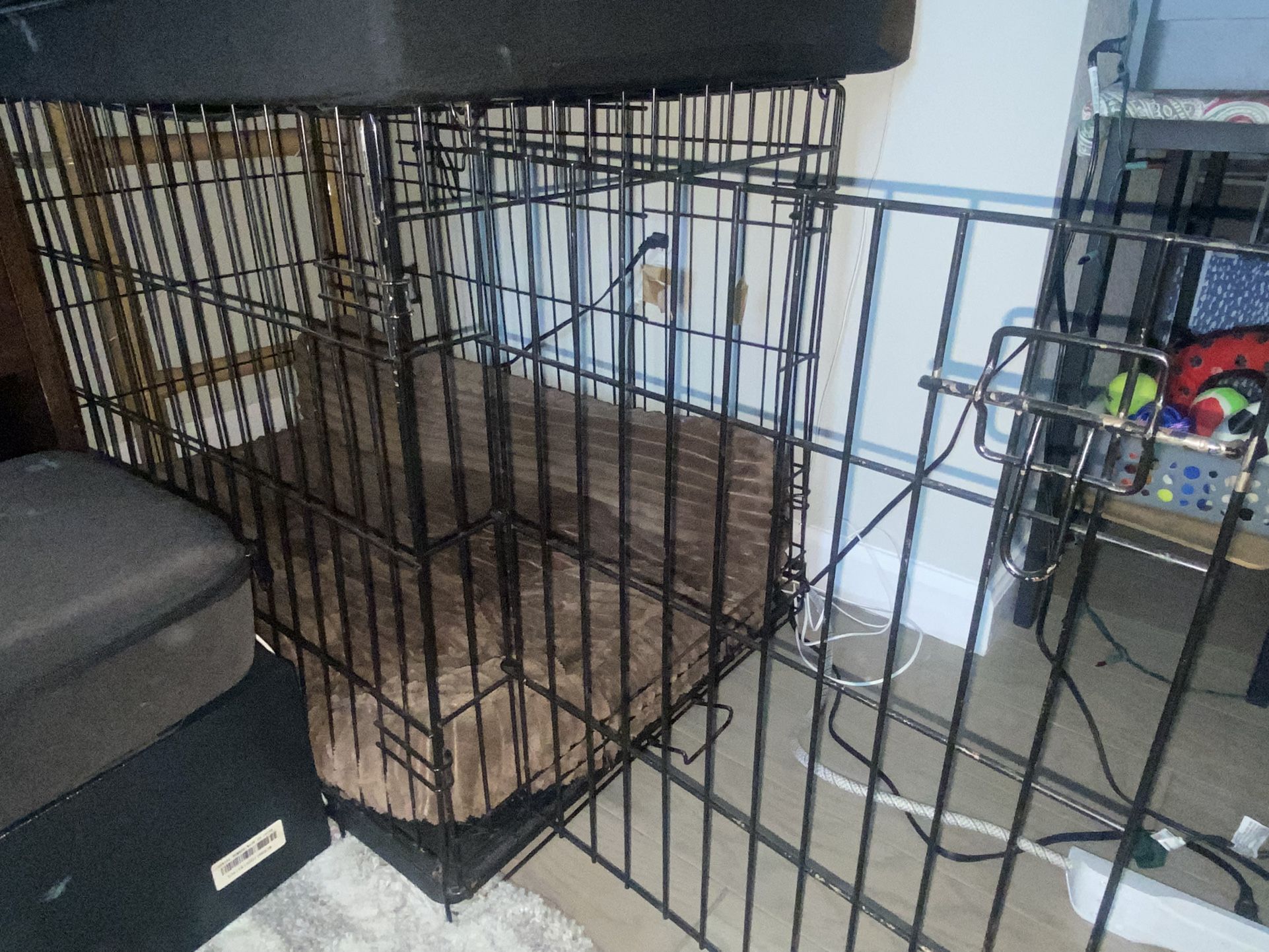 XL Dog Kennel 