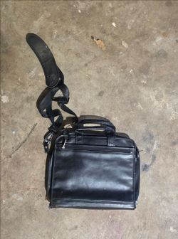 American Tourister Laptop Attache