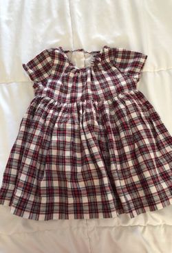 Baby Girl Christmas Dress: Gap size 12 to 18 months
