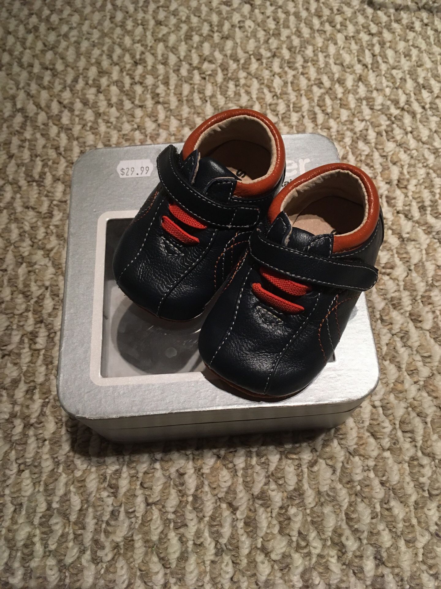 Baby sneaker Slip Ons 0-6 month -never used