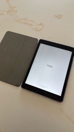 ** IPAD 3rd Generation/ 32Gb **