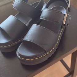 Dr Martens AirWair  Size 6