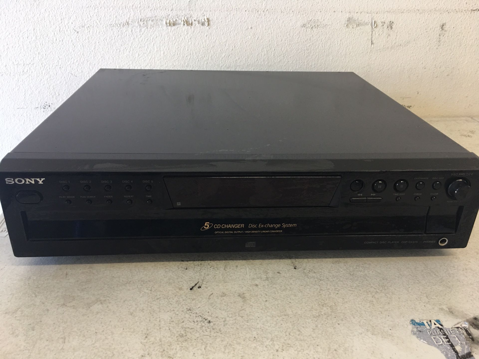 SONY 5 disc CD player