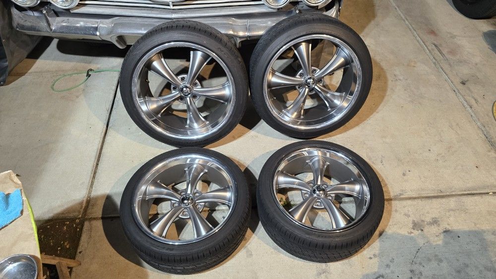 Boss 338 Rims And Tires 20x10 Back & 18x8 Frount 5x4.75 Chevy $trade Cragar Supreme Daytons Zenith Tru Spoke American Racing Torque Trust Mag Wheels 